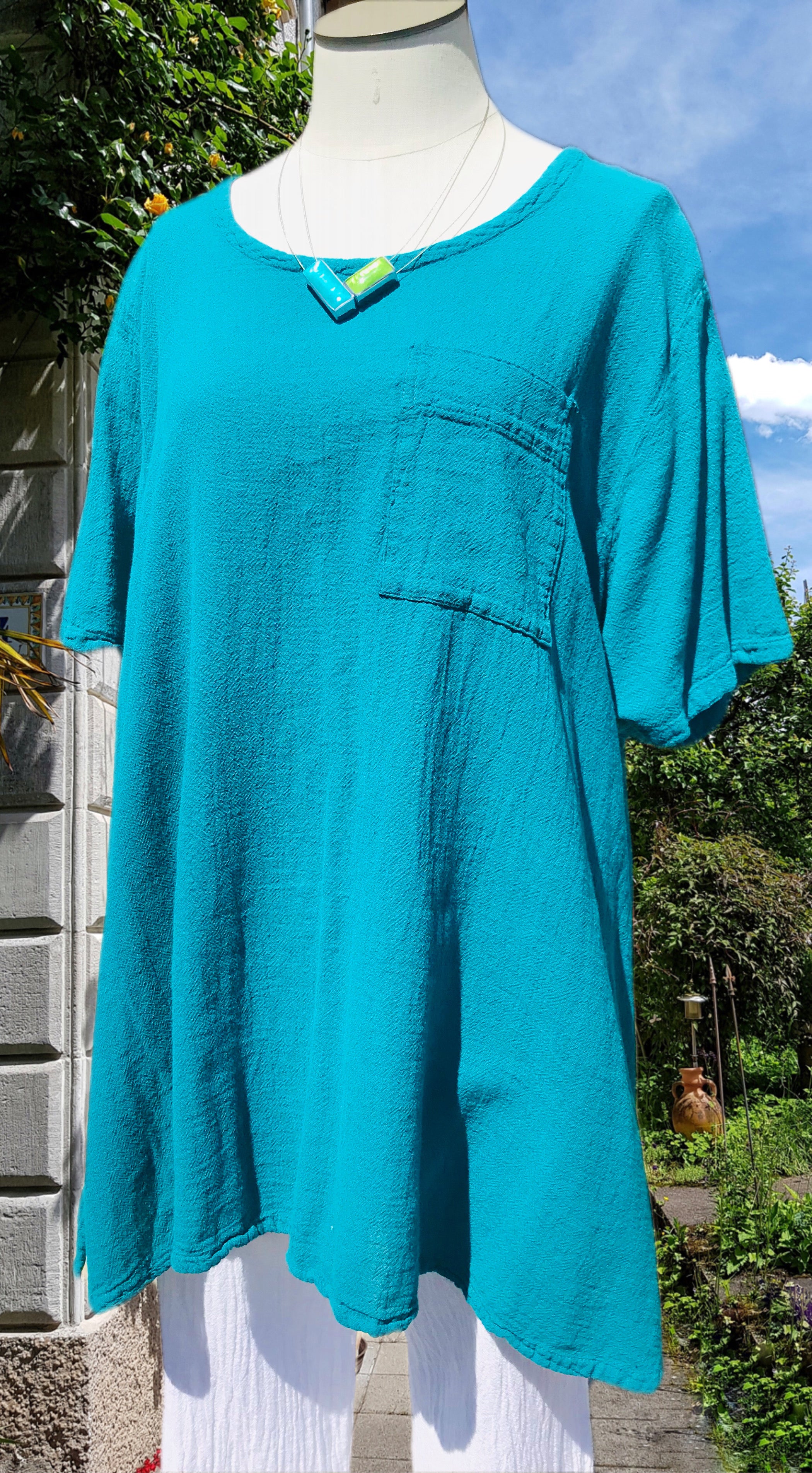 Lauri Top with Pocket Detail! 100% Cotton Gauze